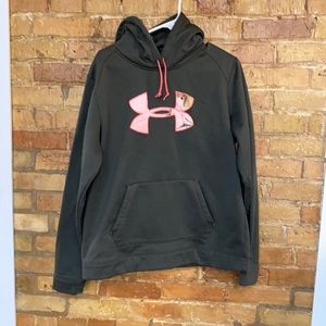 Semi fitted size extra-large under armour hoodie